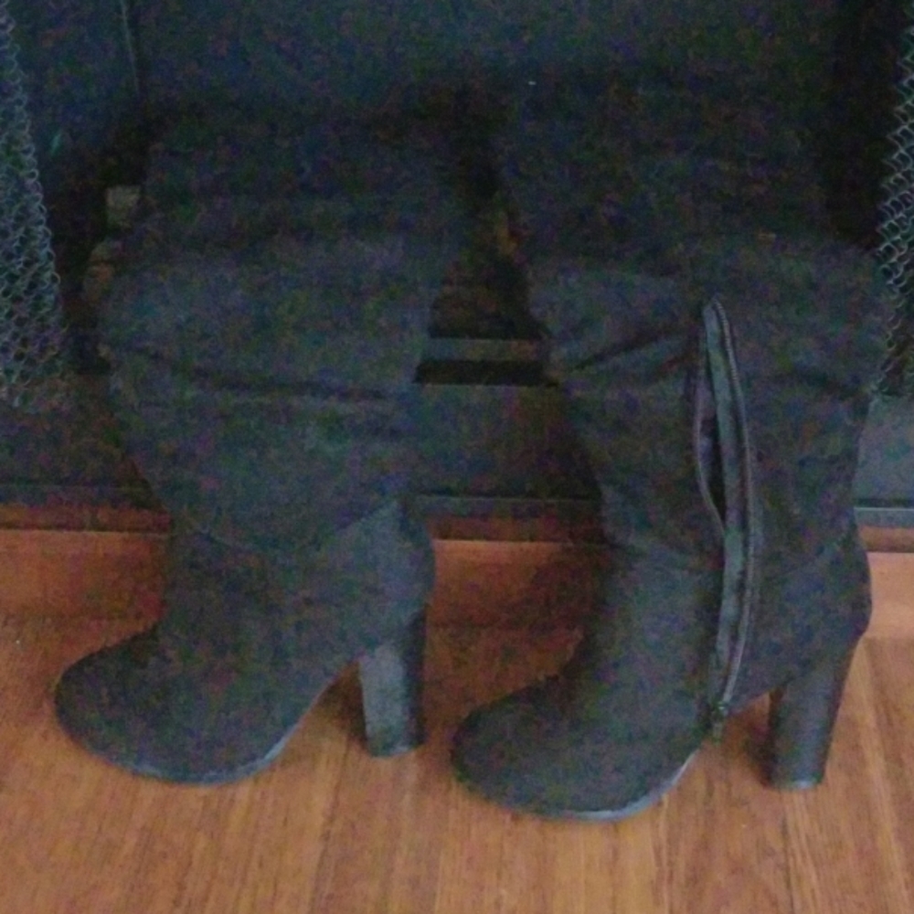 Womens Black Knee High Boots